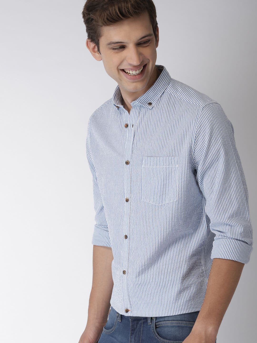 Mast & Harbour Men Blue & White Slim Fit Striped Casual Shirt
