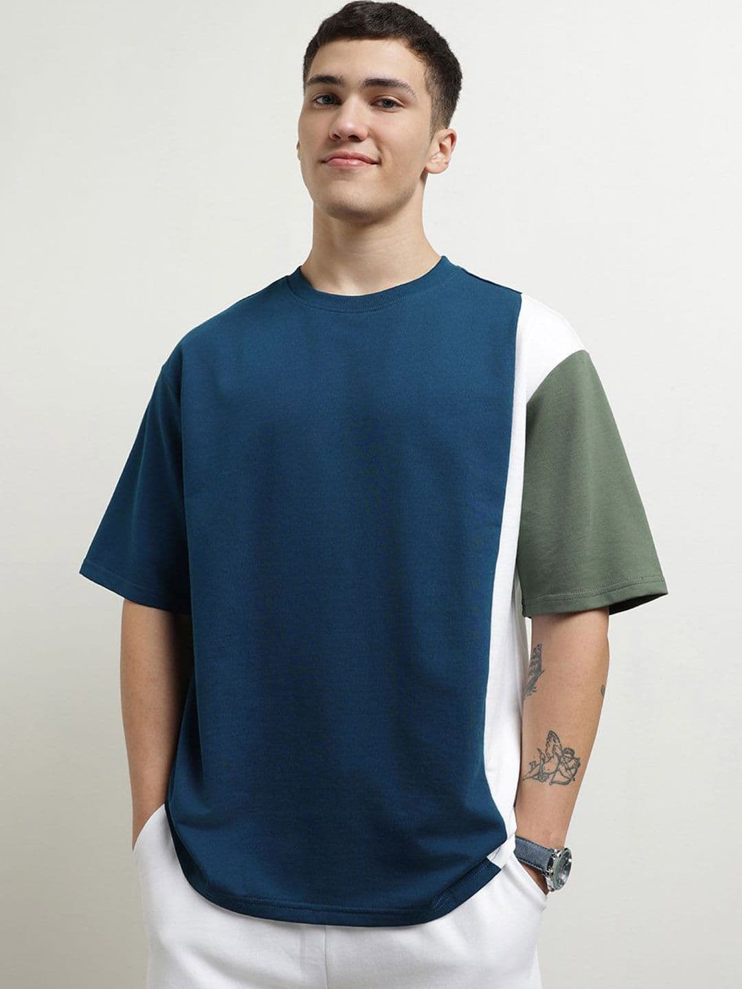 Nobero Men Oversized Colorblock Round Neck Co-ords — view 2