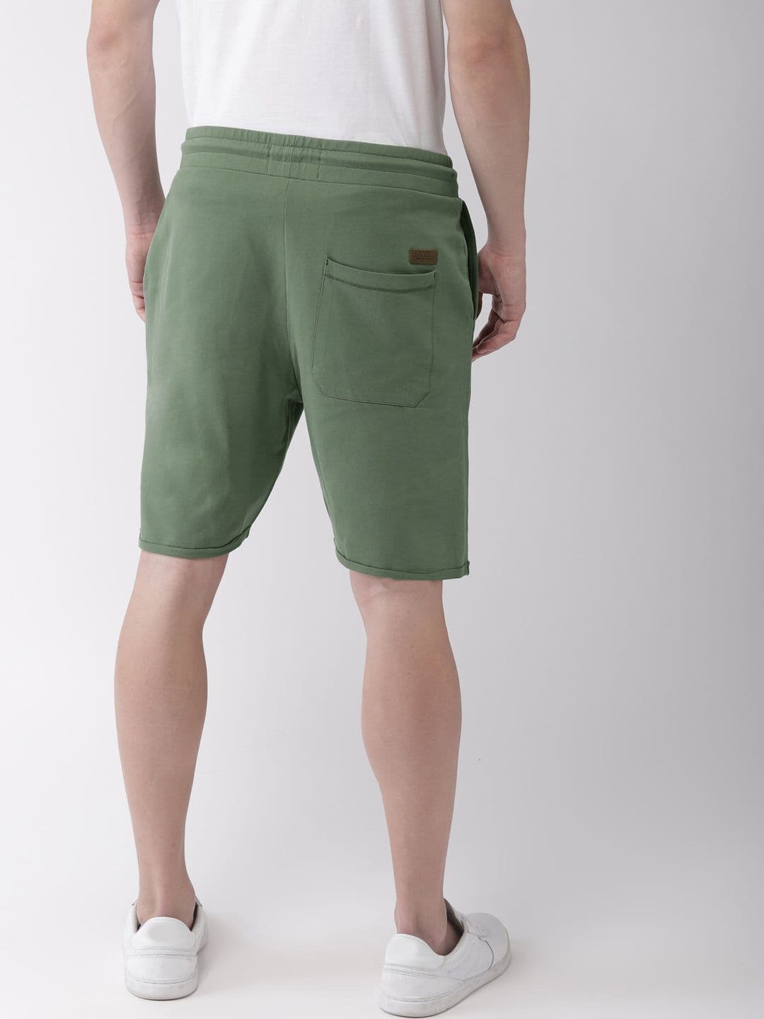 Mast & Harbour Men Green Solid Regular Fit Regular Shorts — view 3